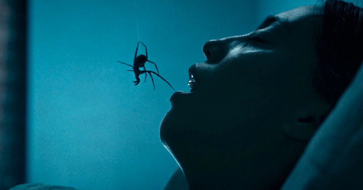 Crawlers: Trailer